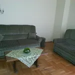 Ho-Bi Oktogon Room & Apartment